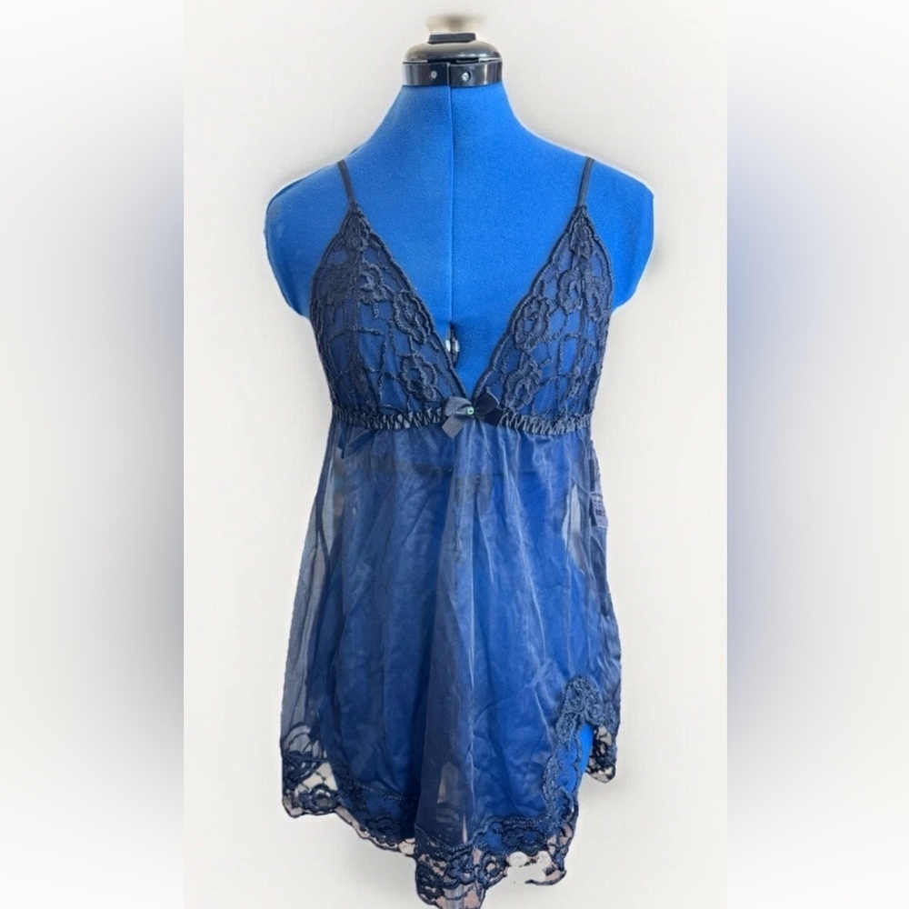 Fredericks of Hollywood Vintage Black Babydoll Sheer Lace Chemise Mini Slip Y2K